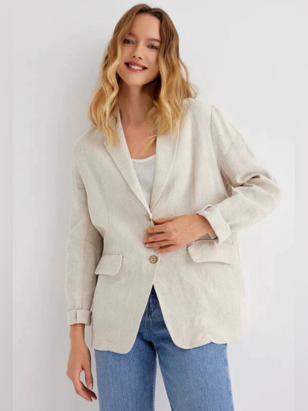 Grae Cove Taylor 100% Linen Relaxed Fit Boyfriend Blazer in Beige